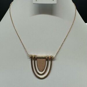 Macy’s Gold Tone Necklace with Blush Colored Pendant NWT 17-20in